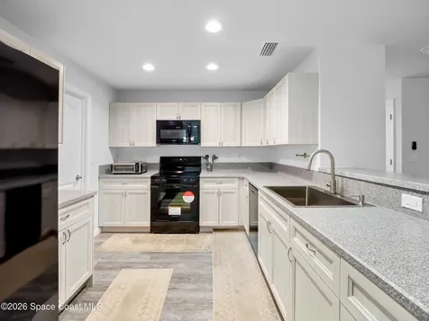 140 Brown Street SE Palm Bay FL 32909