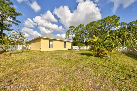 261 Franciscan Avenue NW Palm Bay FL 32907