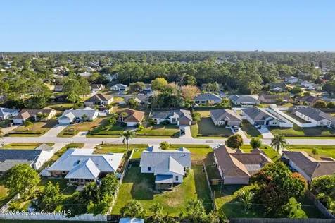 1567 Heartwellville Street NW Palm Bay FL 32907