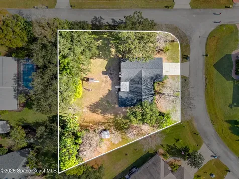 982 Pebble Avenue NE Palm Bay FL 32907