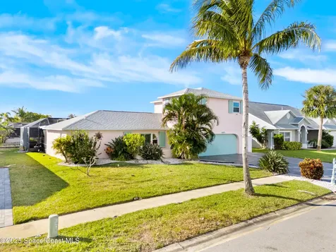 1525 W Riviera Drive Merritt Island FL 32952