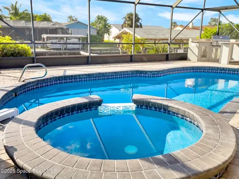 1525 W Riviera Drive Merritt Island FL 32952