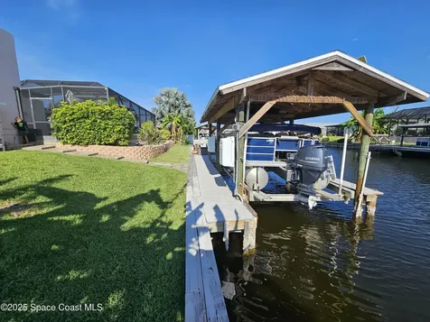1525 W Riviera Drive Merritt Island FL 32952