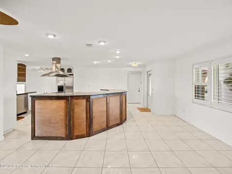 1525 W Riviera Drive Merritt Island FL 32952