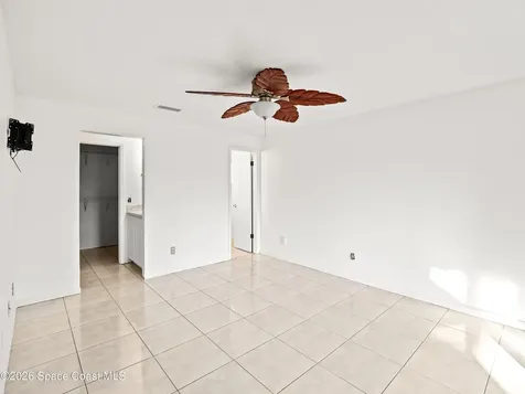1525 W Riviera Drive Merritt Island FL 32952
