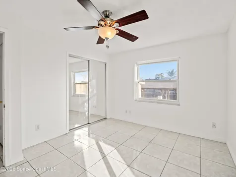 1525 W Riviera Drive Merritt Island FL 32952