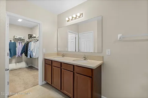 2389 Snapdragon Drive NW Palm Bay FL 32907