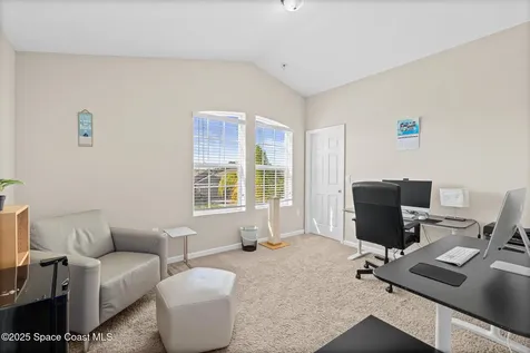 2389 Snapdragon Drive NW Palm Bay FL 32907