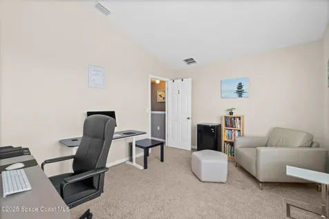 2389 Snapdragon Drive NW Palm Bay FL 32907