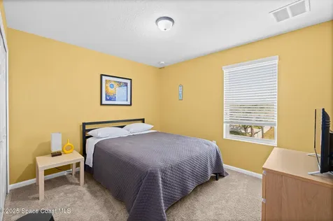2389 Snapdragon Drive NW Palm Bay FL 32907