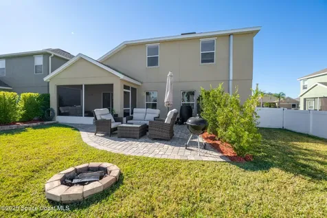2389 Snapdragon Drive NW Palm Bay FL 32907