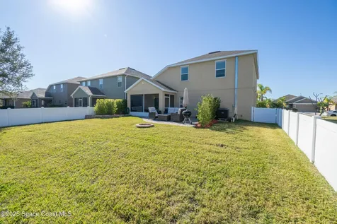 2389 Snapdragon Drive NW Palm Bay FL 32907