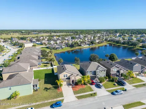2389 Snapdragon Drive NW Palm Bay FL 32907
