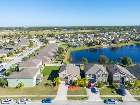 2389 Snapdragon Drive NW Palm Bay FL 32907