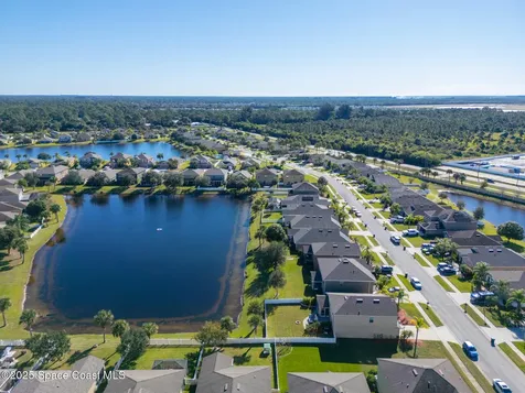 2389 Snapdragon Drive NW Palm Bay FL 32907