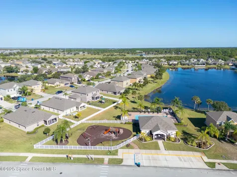 2389 Snapdragon Drive NW Palm Bay FL 32907
