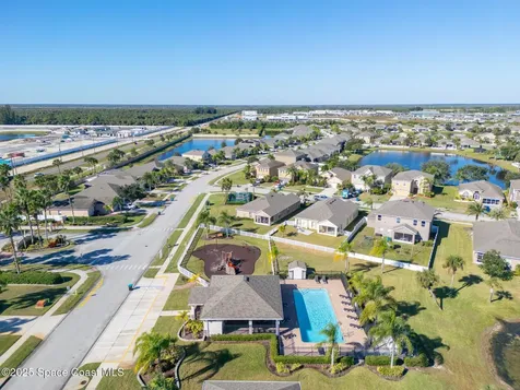 2389 Snapdragon Drive NW Palm Bay FL 32907