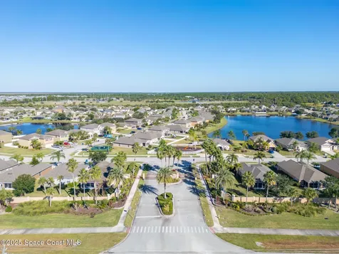 2389 Snapdragon Drive NW Palm Bay FL 32907