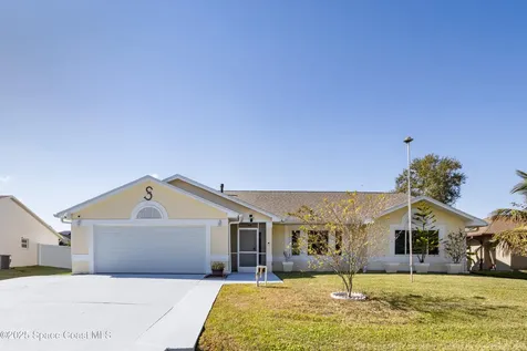 861 Seven Gables Circle SE Palm Bay FL 32909