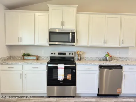302 Quarry Lane Sebastian FL 32958
