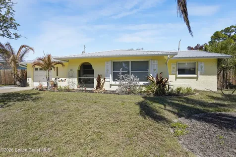 1820 Via Roma Merritt Island FL 32952