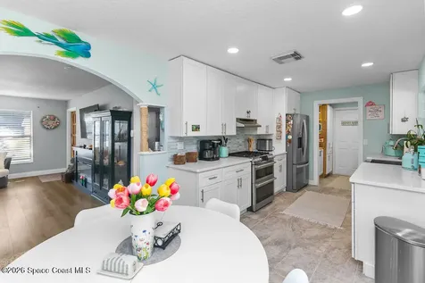 1820 Via Roma Merritt Island FL 32952