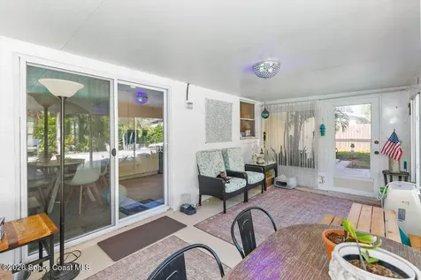 1820 Via Roma Merritt Island FL 32952