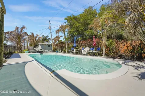 1820 Via Roma Merritt Island FL 32952
