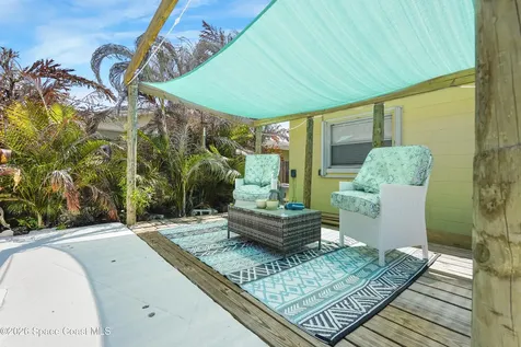 1820 Via Roma Merritt Island FL 32952
