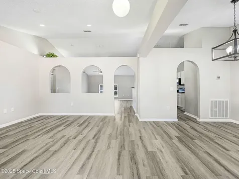 565 White Cap Court NW Palm Bay FL 32907