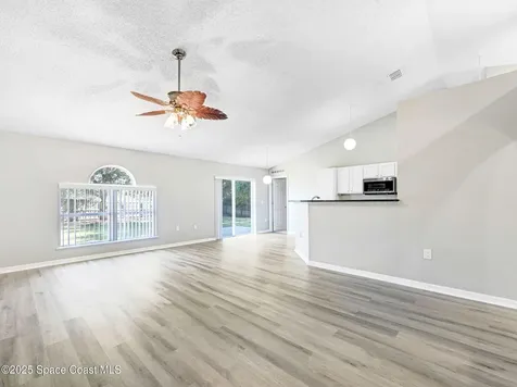 565 White Cap Court NW Palm Bay FL 32907