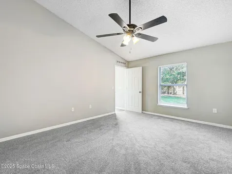 565 White Cap Court NW Palm Bay FL 32907