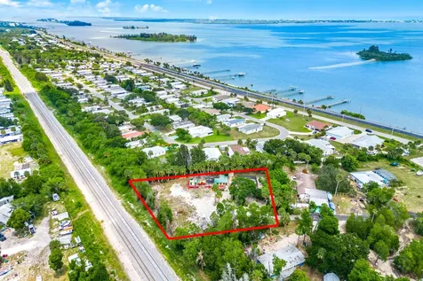 7680 Highway 1 Micco FL 32976