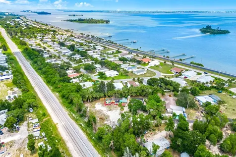 7680 Highway 1 Micco FL 32976