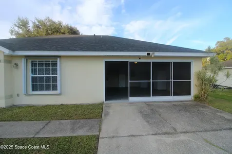 1021 Sablon Street SE Palm Bay FL 32909