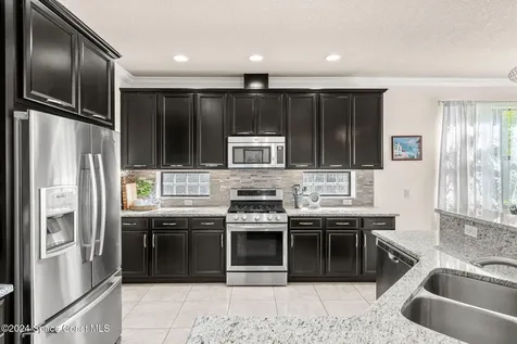 8522 Strom Park Drive Melbourne FL 32940