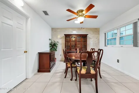 304 Emerald Place E Indian Harbour Beach FL 32937