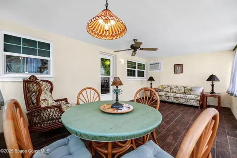 304 Emerald Place E Indian Harbour Beach FL 32937