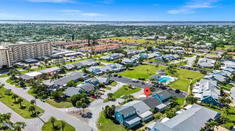 304 Emerald Place E Indian Harbour Beach FL 32937