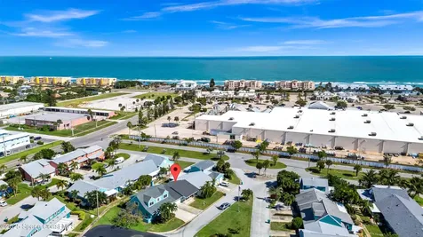 304 Emerald Place E Indian Harbour Beach FL 32937
