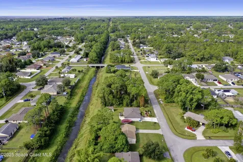 306 Brantley Street SE Palm Bay FL 32909