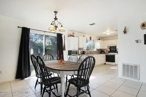 306 Brantley Street SE Palm Bay FL 32909