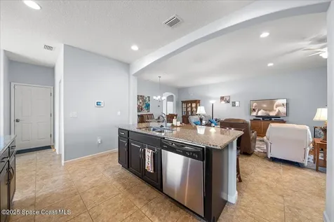 634 Easton Forest Circle SE Palm Bay FL 32909