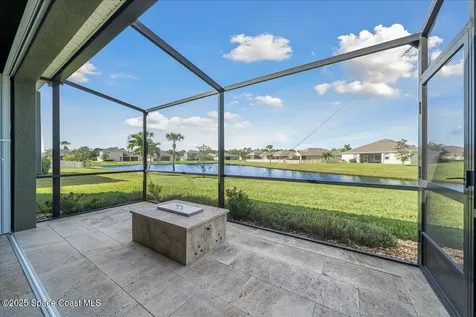634 Easton Forest Circle SE Palm Bay FL 32909