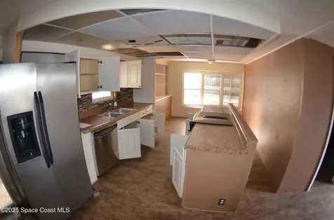 1056 Wren Circle Barefoot Bay FL 32976