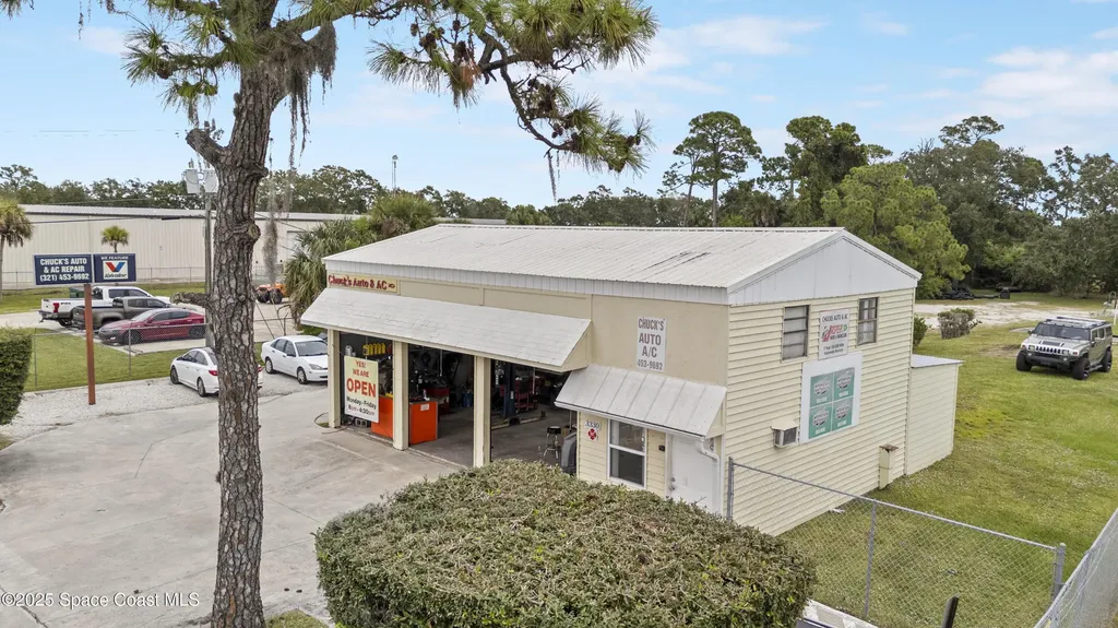 3330 N Courtenay Parkway Merritt Island FL 32953
