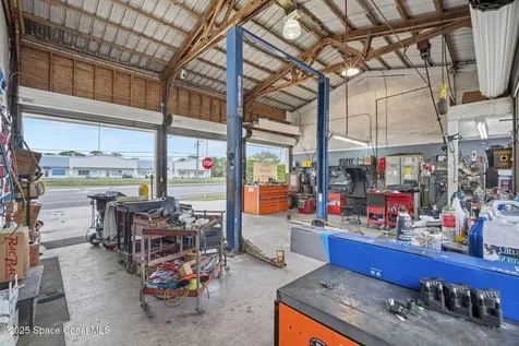 3330 N Courtenay Parkway Merritt Island FL 32953