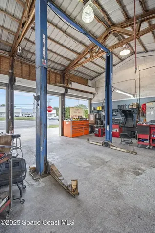 3330 N Courtenay Parkway Merritt Island FL 32953