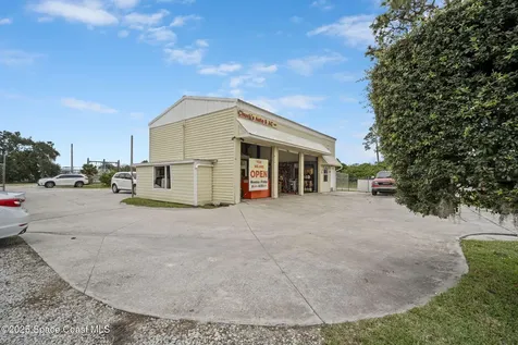 3330 N Courtenay Parkway Merritt Island FL 32953