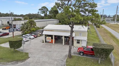 3330 N Courtenay Parkway Merritt Island FL 32953